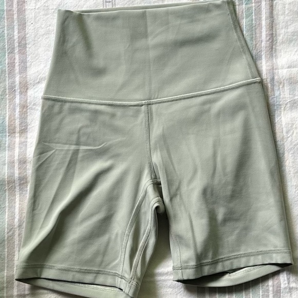 lululemon athletica Pants - Lululemon Align Short 6”